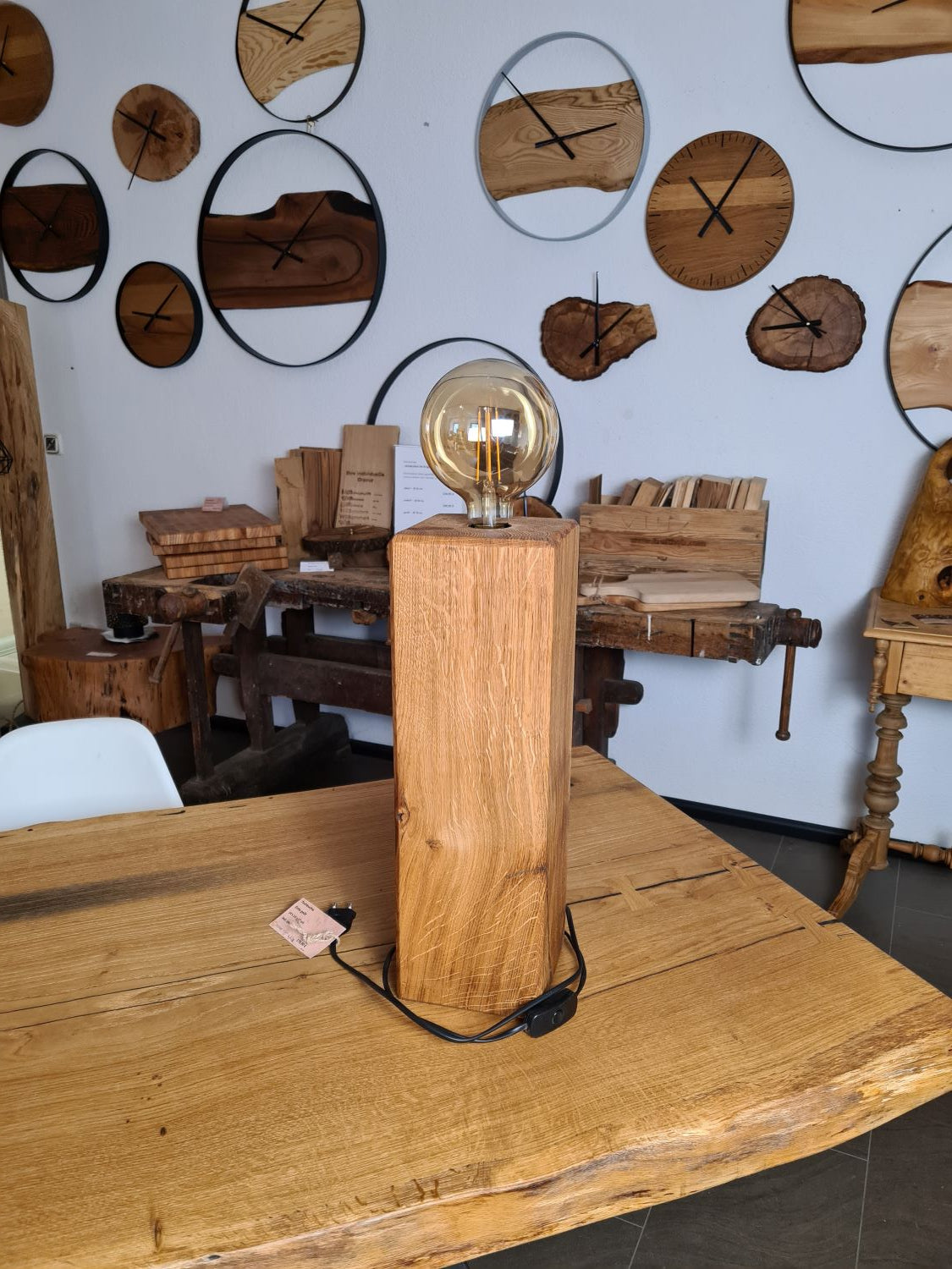 Tischleuchte / Lampe / LED / Eiche geölt / in verschiedenen Größen