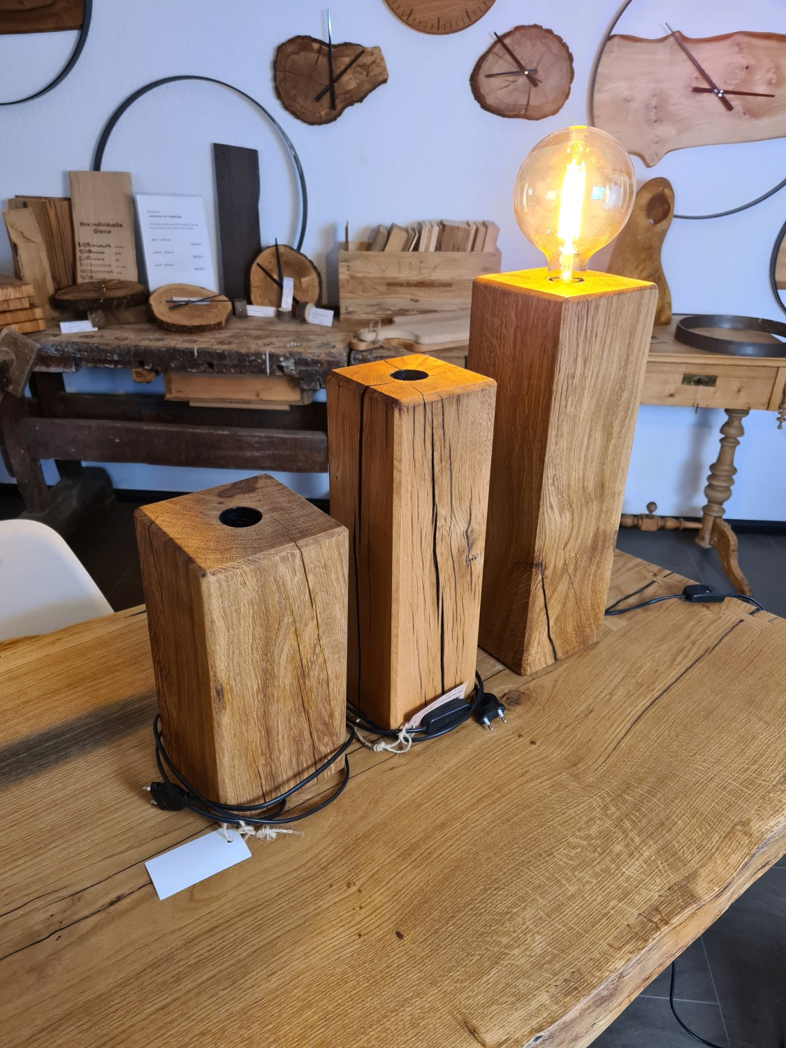 Tischleuchte / Lampe / LED / Eiche geölt / in verschiedenen Größen
