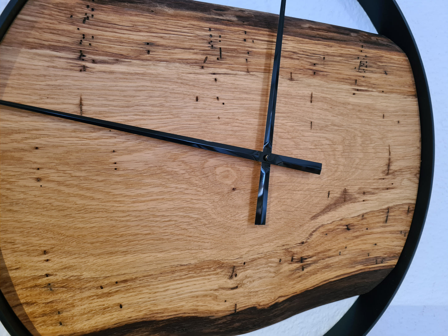Wanduhr Rund | Eiche | Mittel 50 cm | Uhr aus Holz & Metall