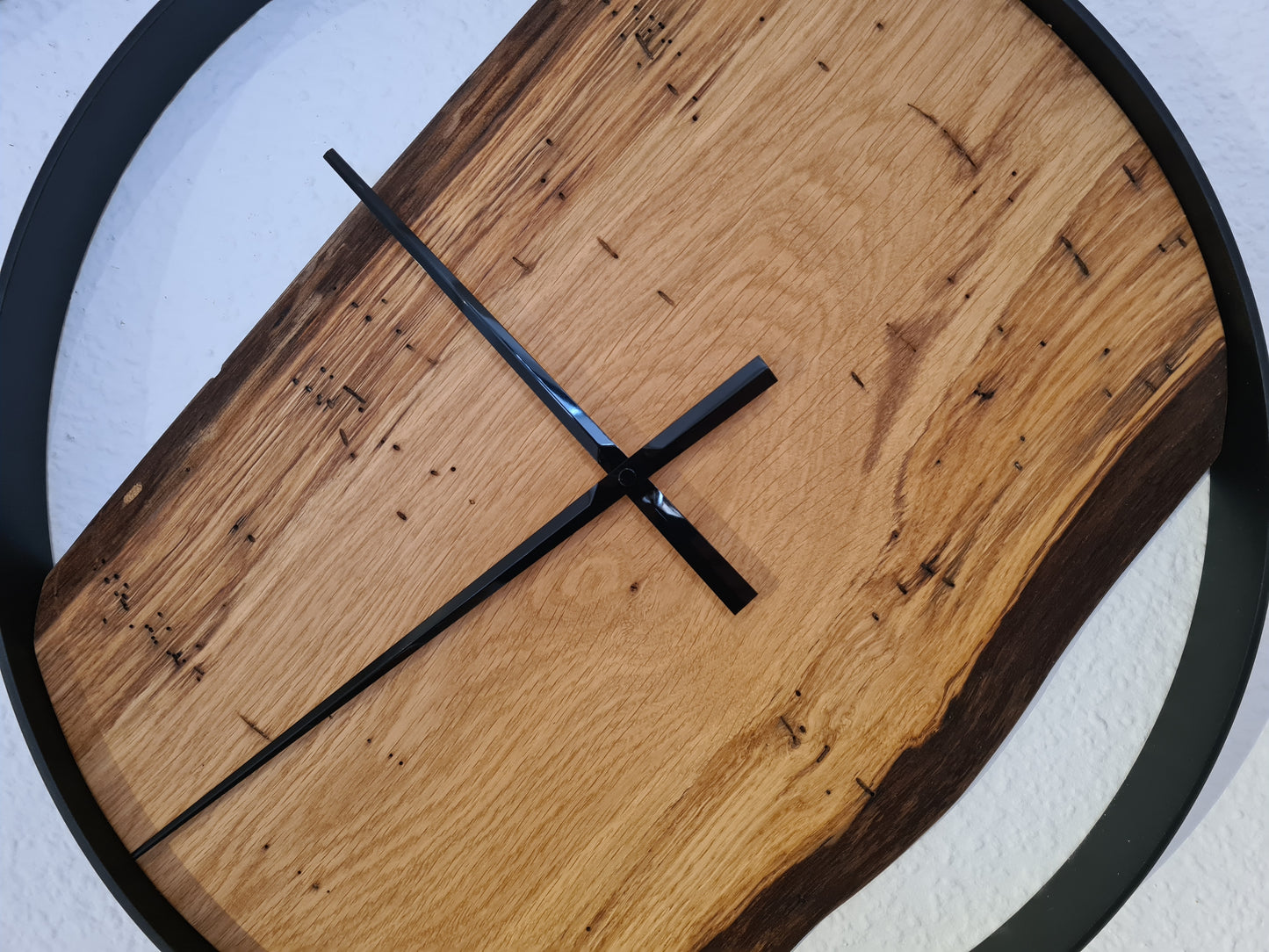 Wanduhr Rund | Eiche | Mittel 50 cm | Uhr aus Holz & Metall
