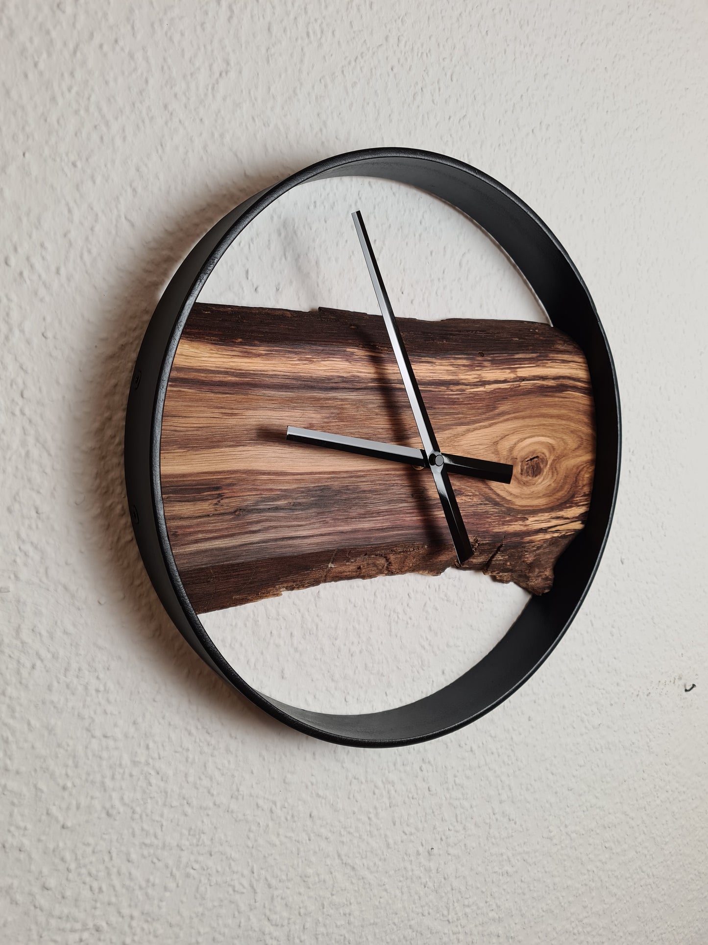 Wanduhr Rund 35cm | Eiche verwittert | Uhr aus Holz & Metall