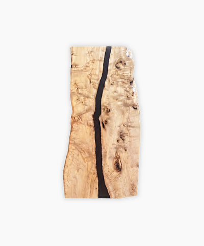 Esstisch aus Edelkastanie Monolith mit Epoxidharz & Baumkante