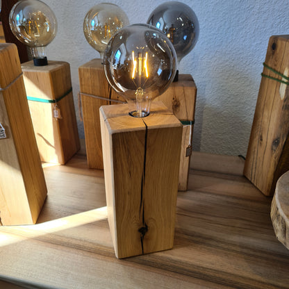Tischlampe / Leuchte / Stehlampe - Eiche massiv in versch. Größen