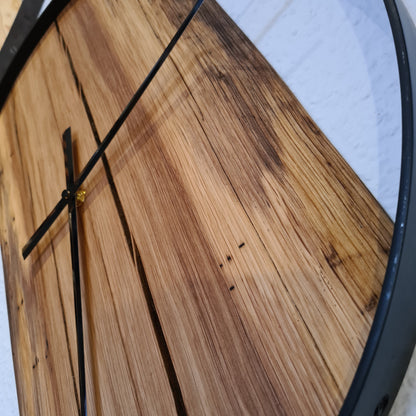 Wanduhr Rund | Eiche | Mittel 50 cm | Uhr aus Holz & Metall