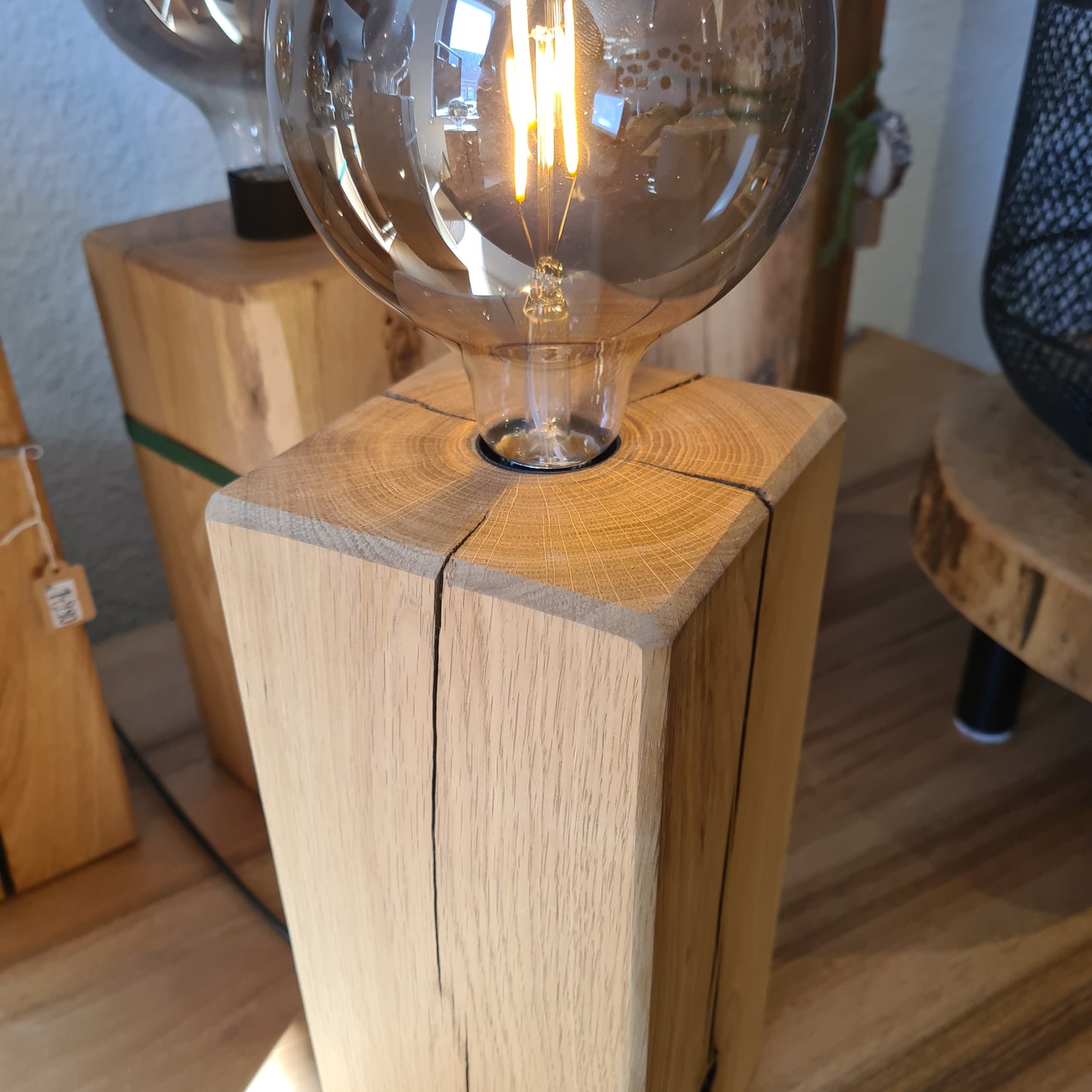 Tischlampe / Leuchte / Stehlampe - Eiche massiv in versch. Größen