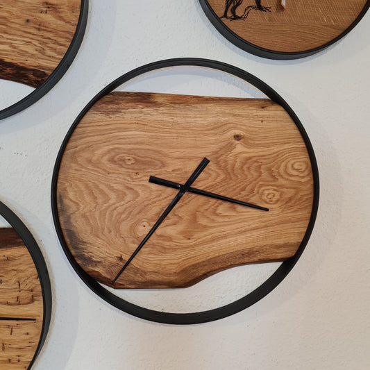 Wanduhr Rund | Eiche | Mittel 50 cm | Uhr aus Holz & Metall